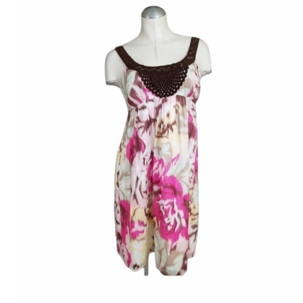 Max & Cleo Size 6 Dress Crochet Trim